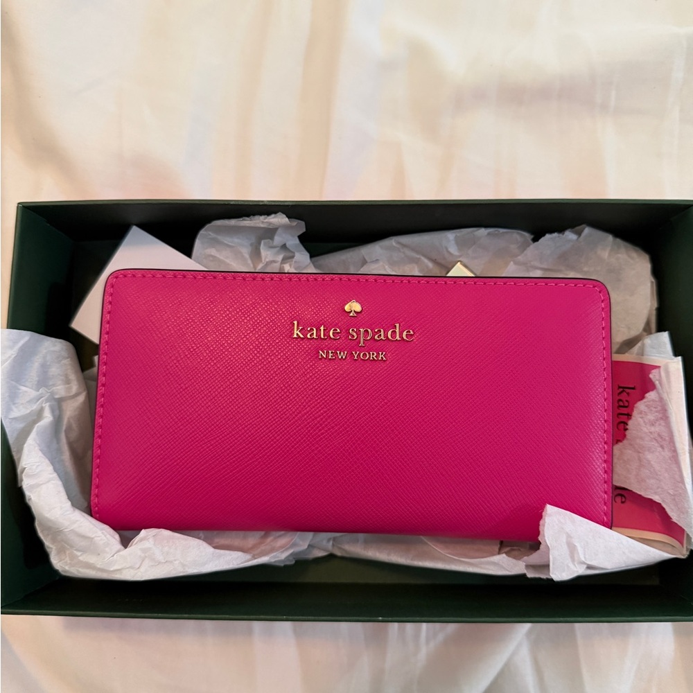 Kate Spade Fuchsia Wallet